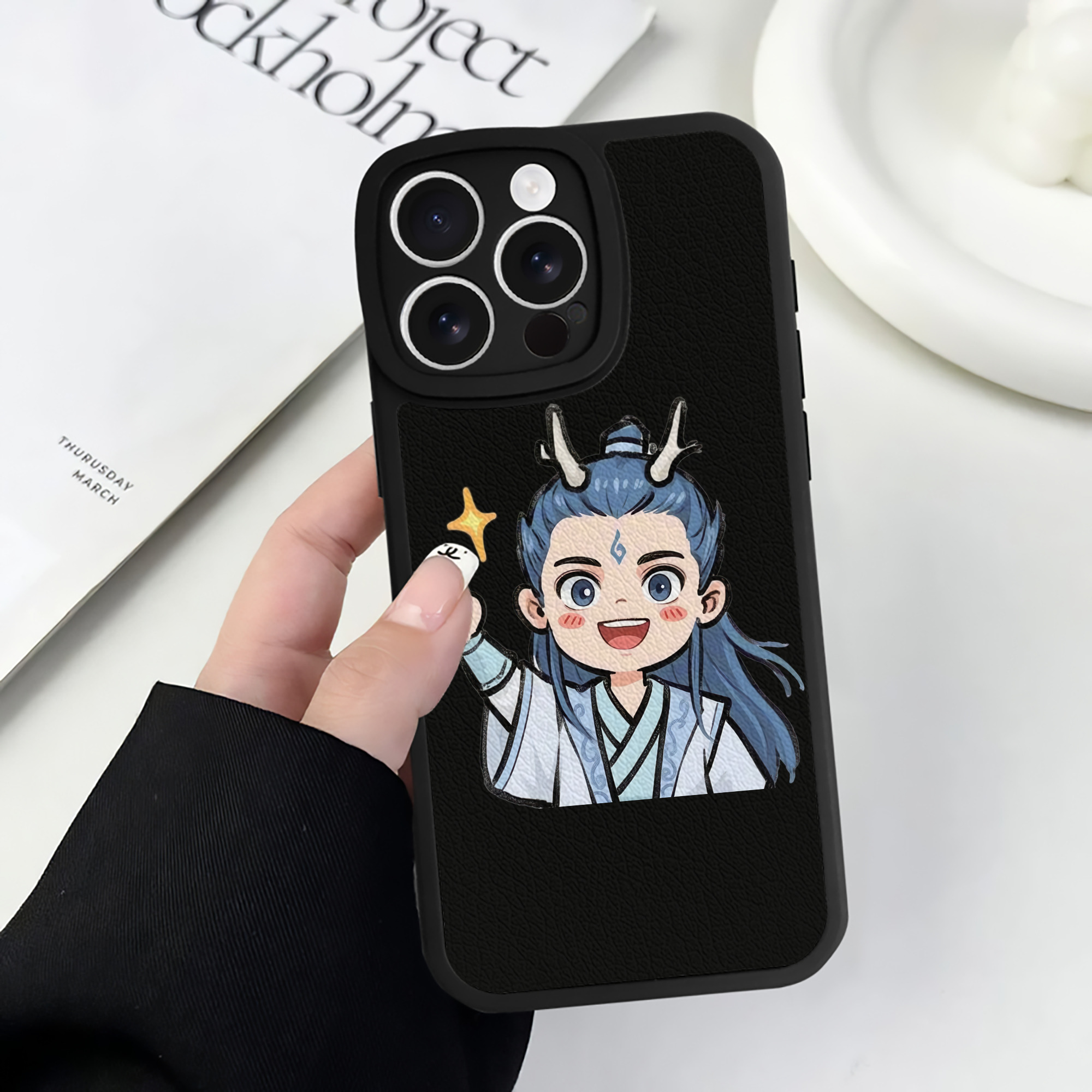 （画像用） Ne Zha 2 ナタ 魔童の大暴れ 【iPhone 16シリーズ対応】シリコンスマホケース（レザー調） 材質：シリコン